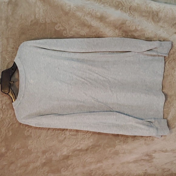 UNK NBA San Antonio Spurs Long Sleeve Tee - Picture 4 of 6